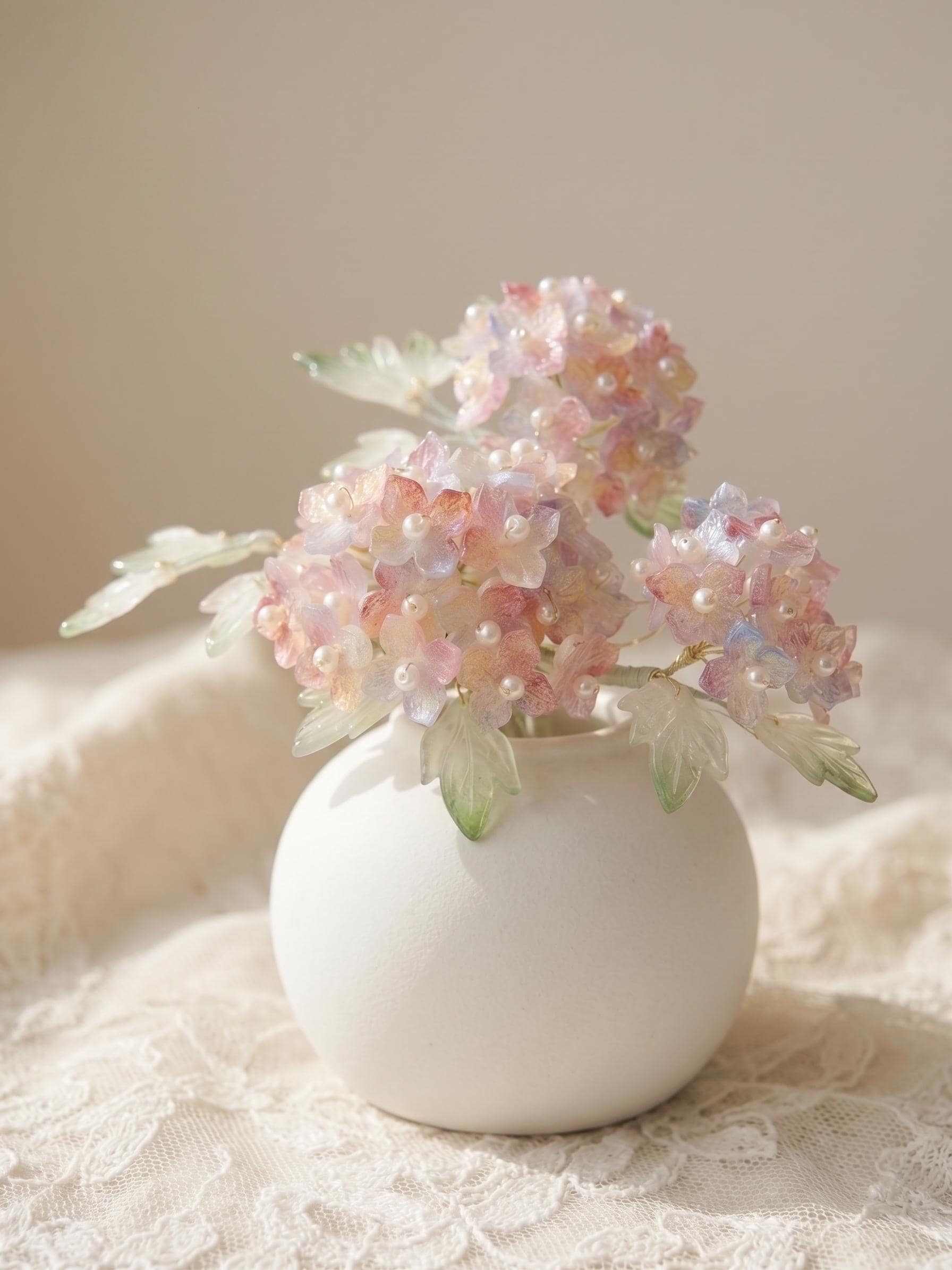 Pink hydrangea glass flower vase with LED fairy lights, handmade in Sydney