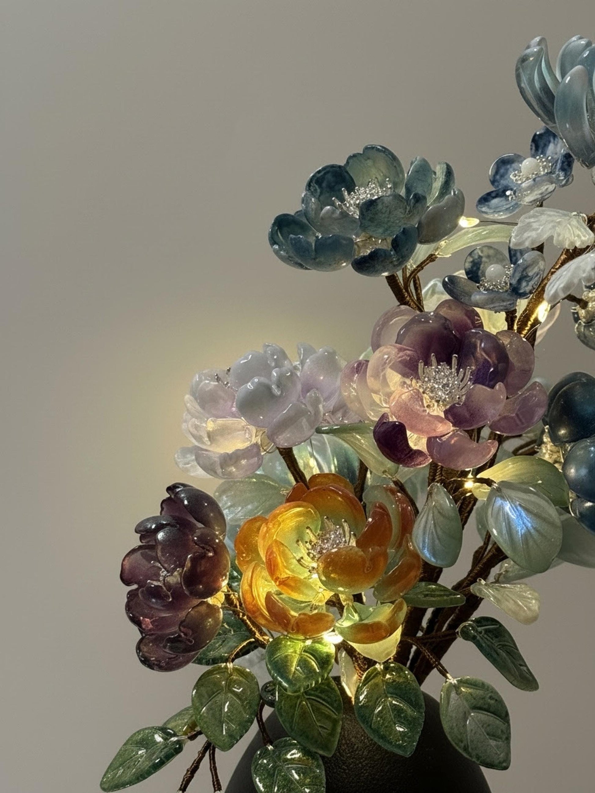 Glass flower bouquet detail