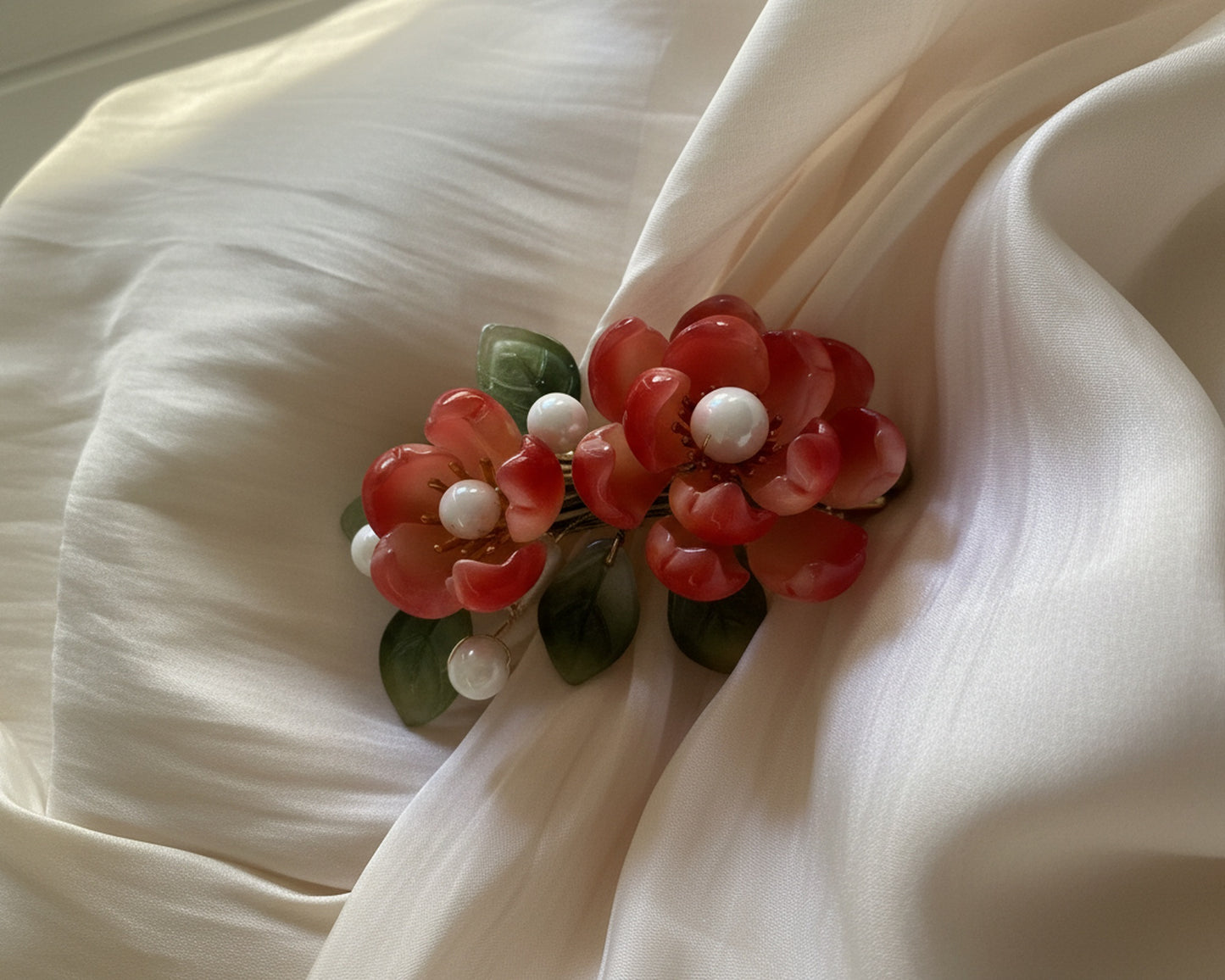 Red Camellia Glass Flower Hair Clip